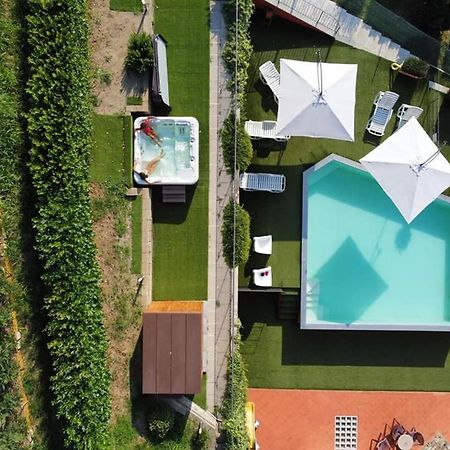 La Marina Resort Pontida Exteriér fotografie